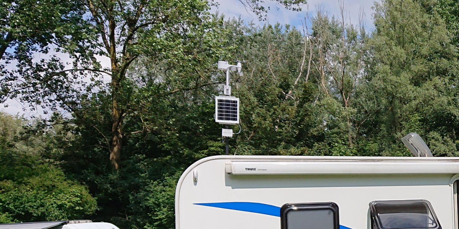 Installing a weather station on caravans, holiday homes or